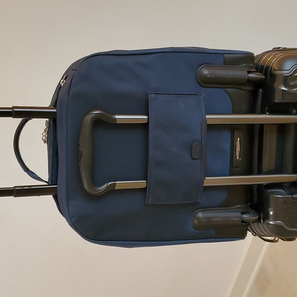 Tumi Sidney Compact Carry-On Suitcase in Abstract Print - Picture 9 of 9